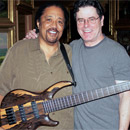 Wyn Guitars players: Larry Fulcher